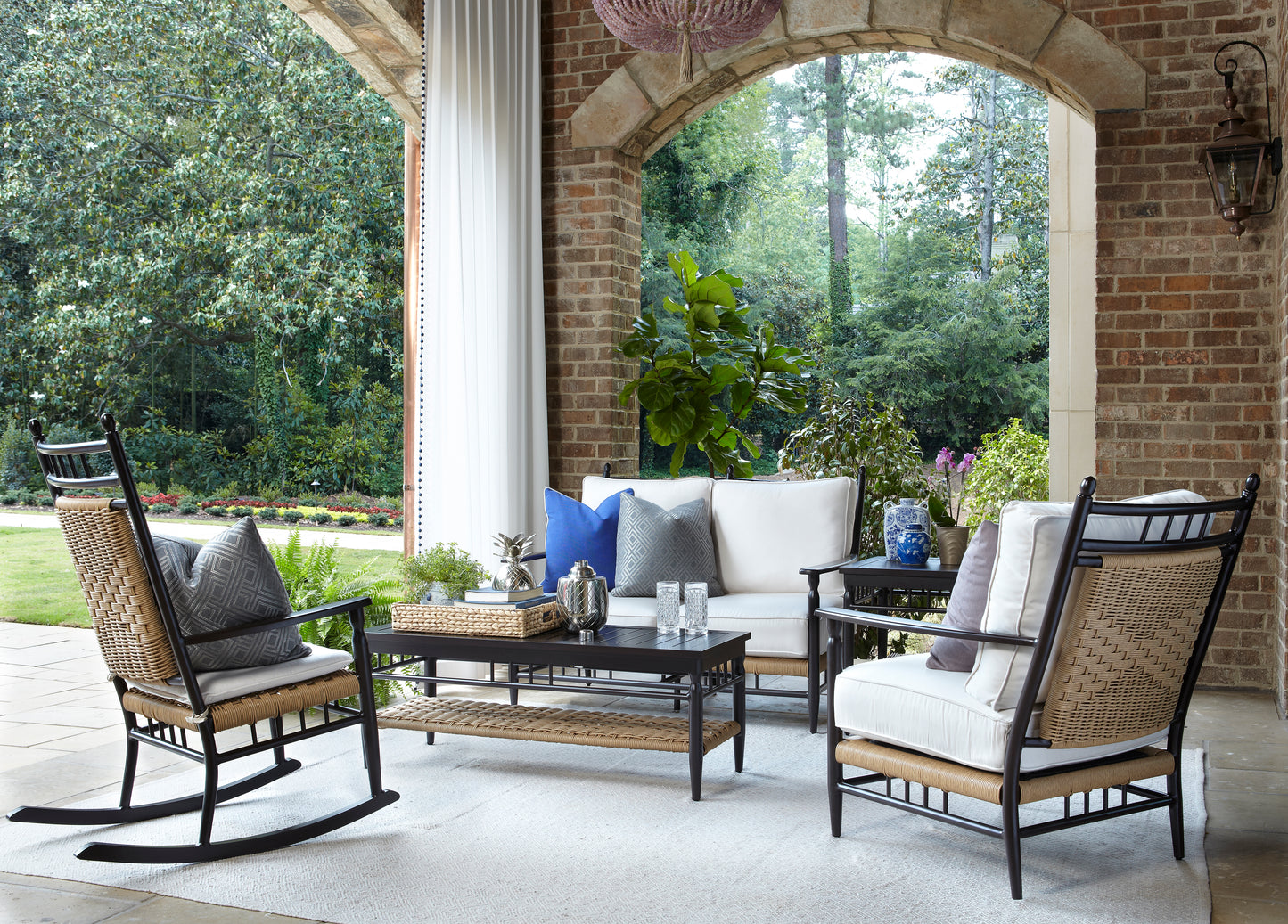 Lloyd Flanders Low Country Loveseat in Natural Finish