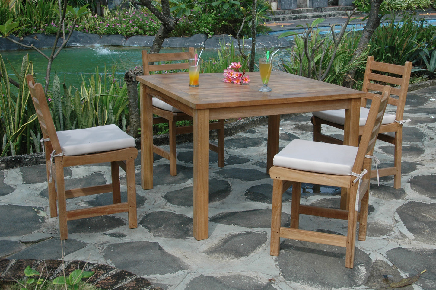 Montage Windham 5 - Piece Dining Set A
